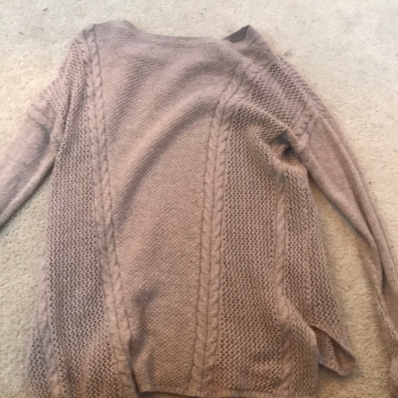 American Eagle Sweater - Picture 2 of 2